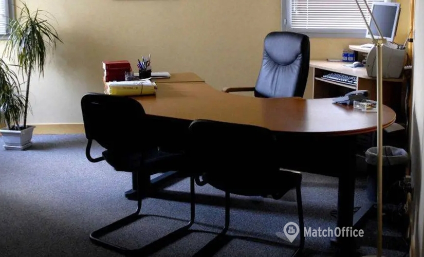 Parc d'affaires à louer à Saint Avertin 45 m², Rue des Granges Galland 39 - 3 | MatchOffice.fr