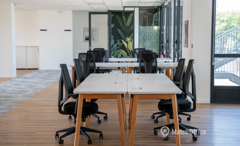 Bureaux équipés à location à Gard 211 m², Rue Isabelle Eberhardt 80 - 2 | MatchOffice.fr