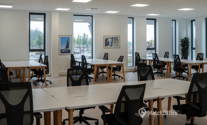 142 m² Business center in Rennes, Avenue des Champs Blancs 801 (35510) - 0 | MatchOffice.com