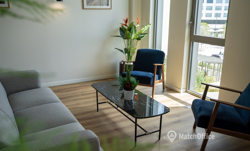 100 m² Business park in Bordeaux, Rue Caroline Aigle 31 (33700) - 4 | MatchOffice