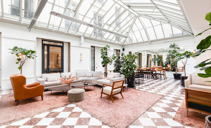 2500 m² Serviced office in Paris 8, Rue de Stockholm 3 (75008) - 1 | MatchOffice.com