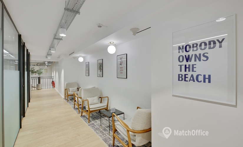 900 m² Shared workspace in Paris 16, Avenue d'Iéna 49 (75116) - 2 | MatchOffice.com