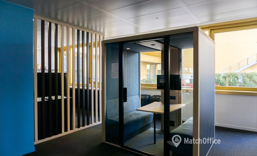 30 m² Shared workspace  in Nice, Chemin de l'Arénas 4 (06200) - 3 | MatchOffice