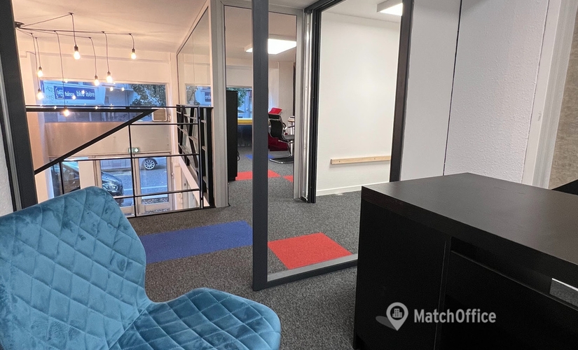 43 m² Business space in Grenoble, Avenue Félix Viallet 30 (38000) - 3 | MatchOffice.com