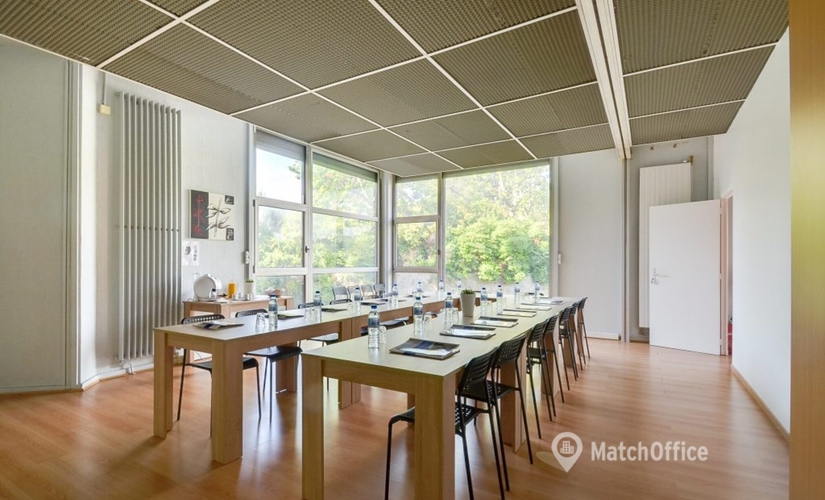 500 m² Shared office in Marseilles, Traverse de la Montre 20 (13011) - 2 | MatchOffice