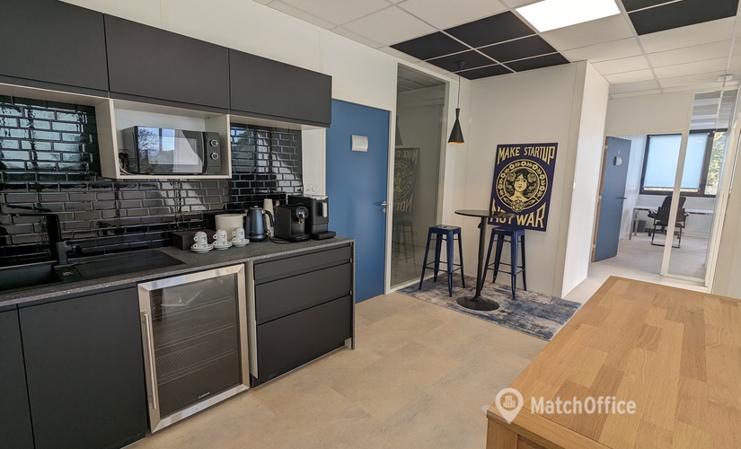 Business centers à location à Aix en Provence 34 m², Route de Valbrillant 12 - 1 | MatchOffice.fr