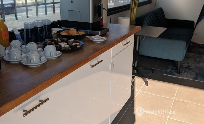 Salle de réunion à location à Aix en Provence 50 m², Rue Topaze 190 - 3 | MatchOffice.fr