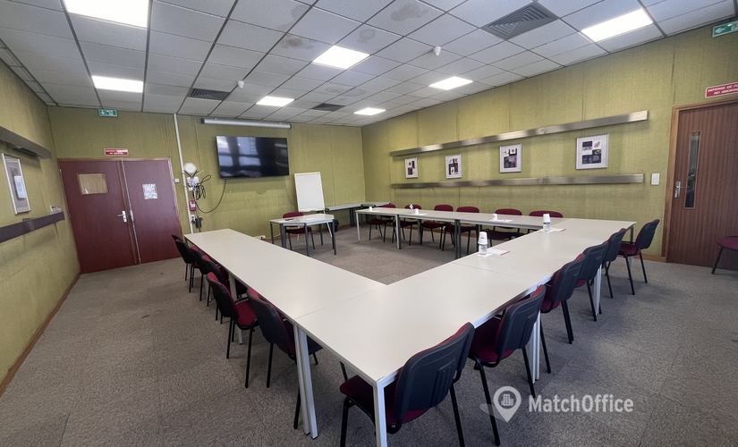 60 m² Conference hall in Le Plessis Belleville, Avenue Georges Bataille 5 (60330) - 0 | MatchOffice