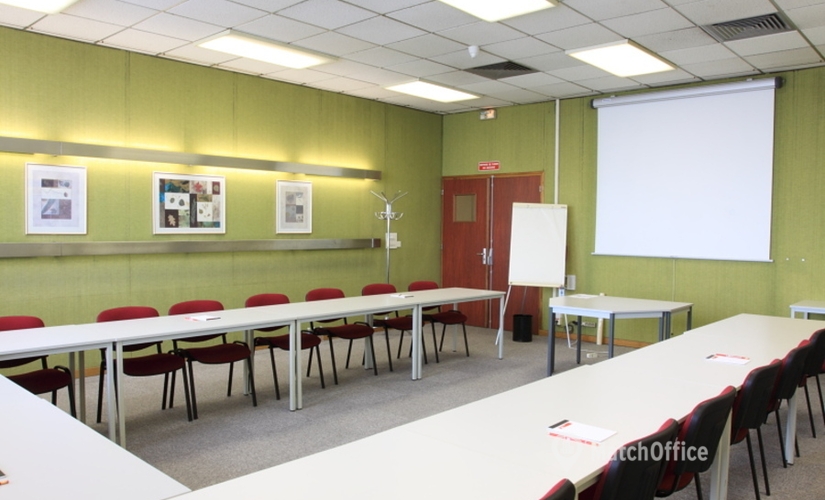 Salle de conférence à location à Le Plessis Belleville 60 m², Avenue Georges Bataille 5 - 0 | MatchOffice