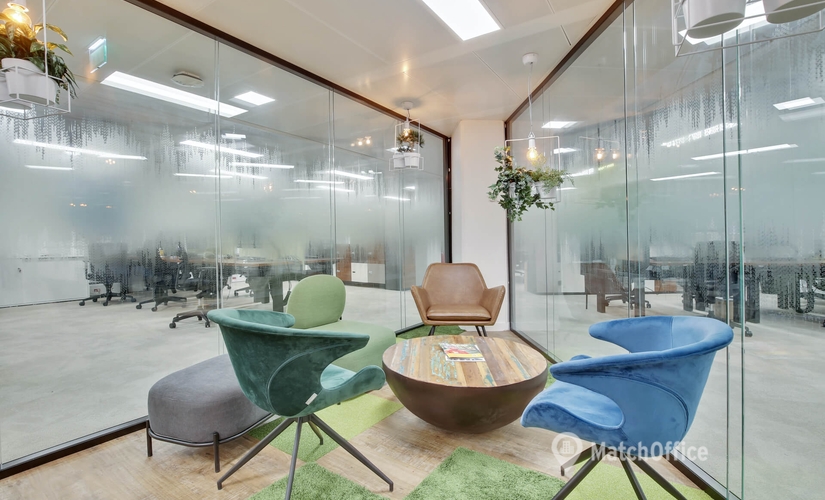 Business centers à location à La Défense 1283 m², 11-13 Cours Valmy - 2 | MatchOffice