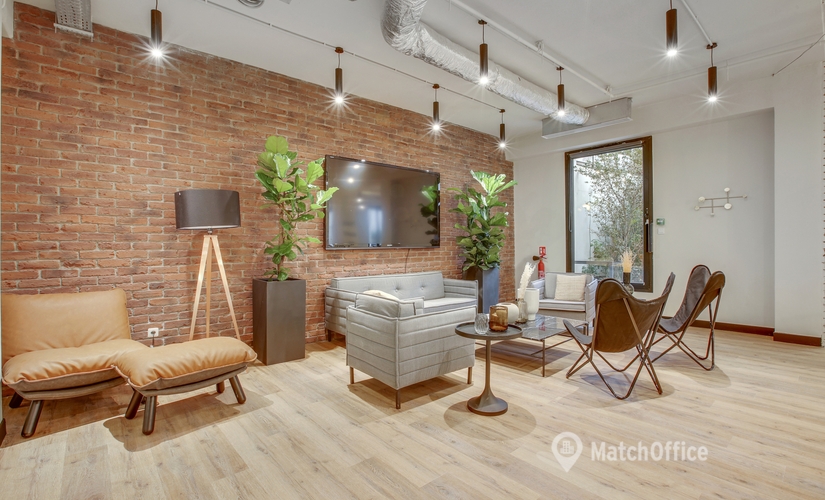 1065 m² Business space in Boulogne-Billancourt, 15/17 rue de Vanves (92100) - 2 | MatchOffice.com