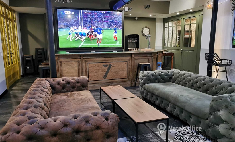 10 m² Shared workspace  in Gironde, Allée de Chartres 7 (33000) - 4 | MatchOffice