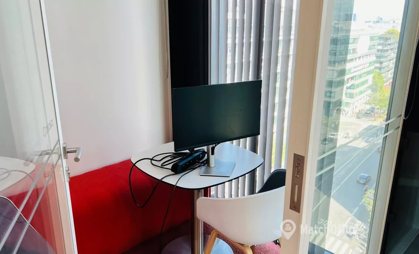 10 m² Co-working  in Paris 13, 111 avenue de France (75013) - 2 | MatchOffice.com