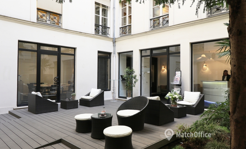130 m² Business space in Paris 1, Rue Cambon 20 (75001) - 0 | MatchOffice.com