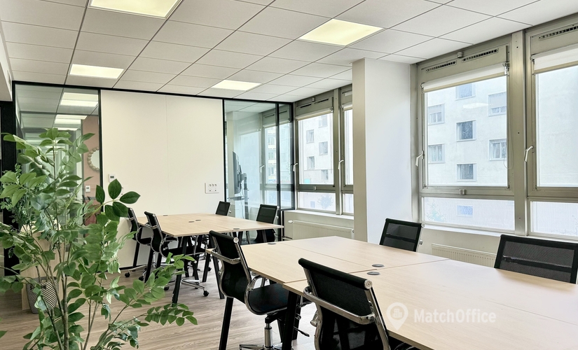 1500 m² Shared workspace in Suresnes, 42 rue Rouget de Lisle (92150) - 1 | MatchOffice.com