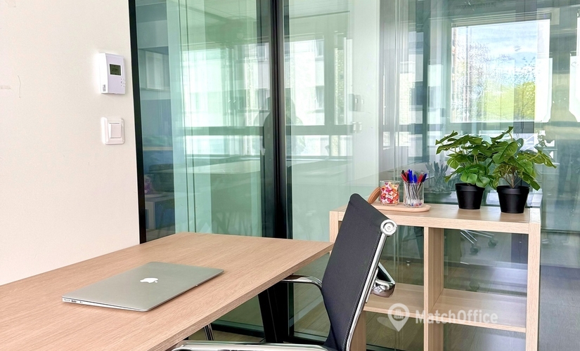 Virtual office space in Paris 12, 43 Rue de la Brèche aux Loups (75012) - 1 | MatchOffice.com