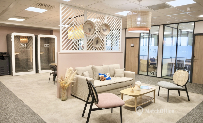 1500 m² Shared workspace  in Suresnes, 42 rue Rouget de Lisle (92150) - 2 | MatchOffice.com