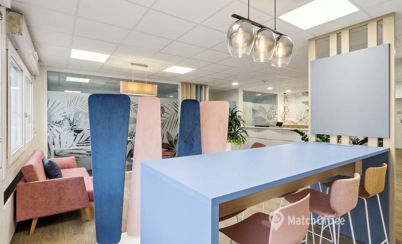 30 m² Shared workspace in Nantes, 5 bd Vincent Gâche (44200) - 1 | MatchOffice.com