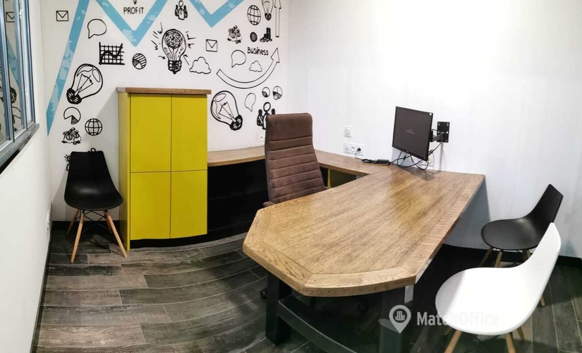 10 m² Co-working  in Gironde, Allée de Chartres 7 (33000) - 0 | MatchOffice.com