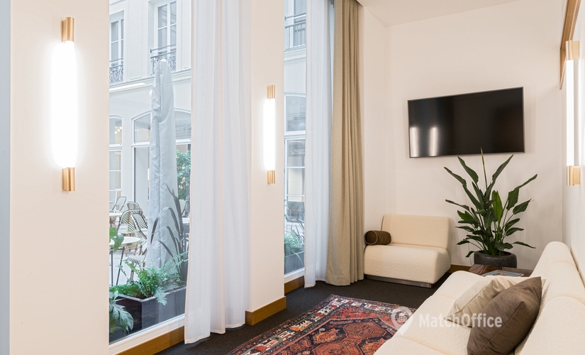 10 m² Shared office  in Paris 8, 16 Cours Albert 1er (75008) - 4 | MatchOffice