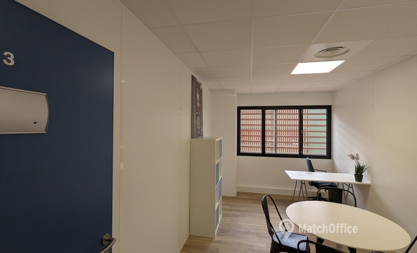 Office Rue de la Gare 302 13770 Aix en Provence