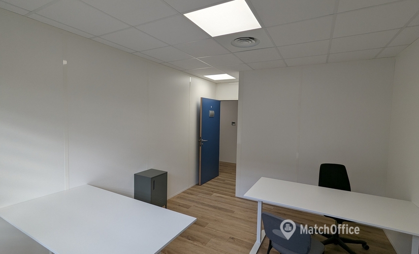 Office Rue de la Gare 302 13770 Aix en Provence