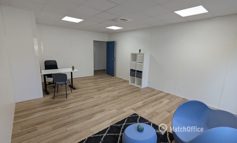 Office Rue de la Gare 302 13770 Aix en Provence