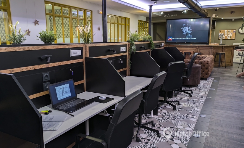 1 m² Co-working in Bordeaux, Allées de Chartres 7 (33000) - 1 | MatchOffice