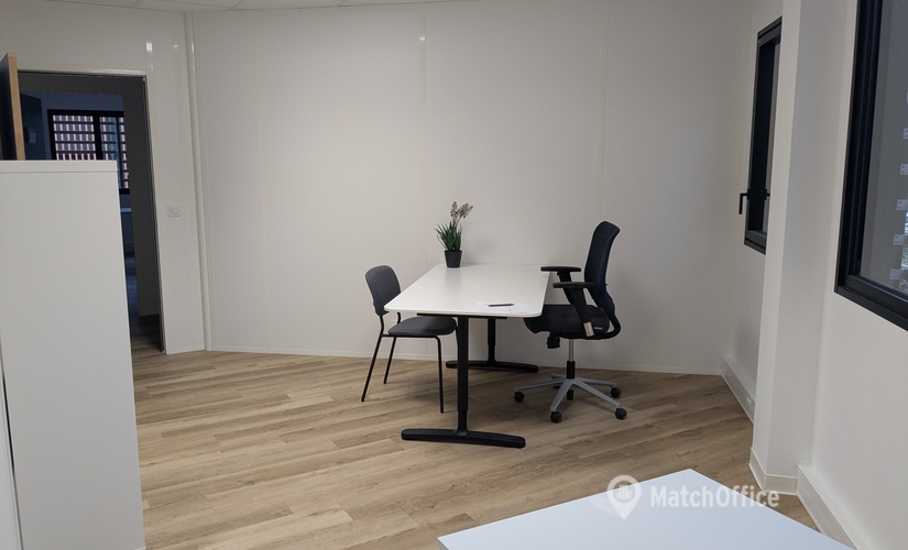Bureaux entreprise à louer à Aix en Provence 19 m², Rue de la Gare 302 - 1 | MatchOffice