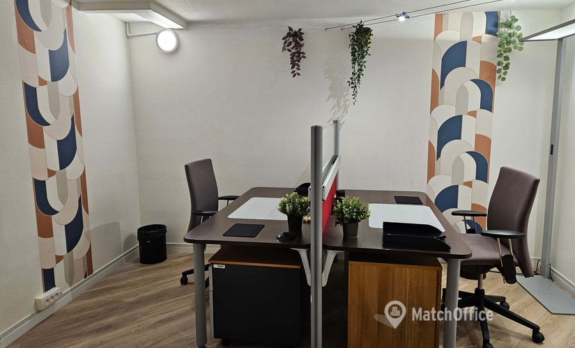 10 m² Coworking space  in Nice, Promenade des Anglais 7 (06000) - 1 | MatchOffice
