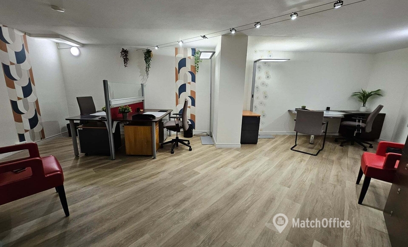 10 m² Coworking space in Nice, Promenade des Anglais 7 (06000) - 3 | MatchOffice