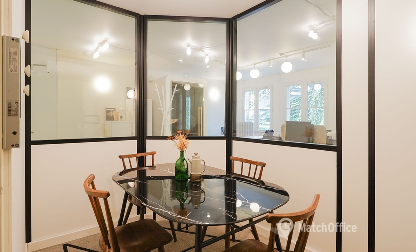 Espace de coworking à location à Compiègne 10 m², Rue Pierre Sauvage 2 - 3 | MatchOffice.fr