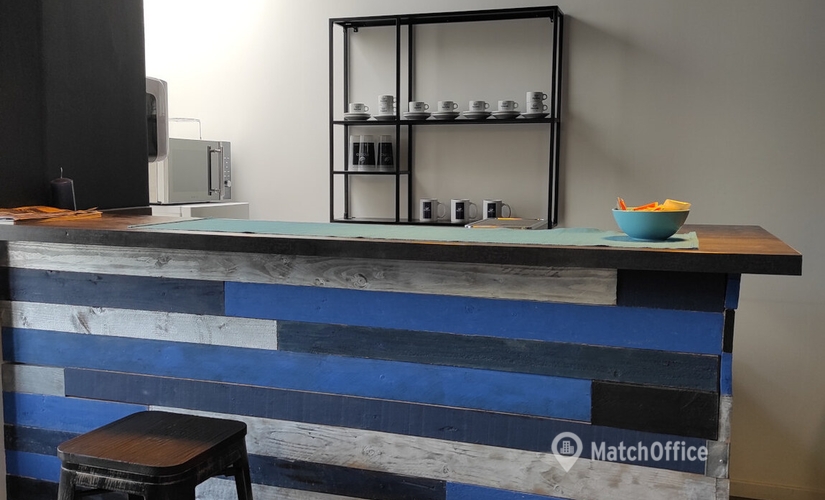 40 m² Shared office  in Marseilles, Avenue de la Coriandre 45 (13600) - 1 | MatchOffice.com