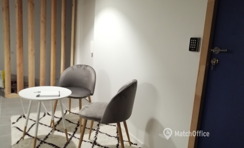 Coworking à location à Marseille 40 m², Avenue de la Coriandre 45 - 2 | MatchOffice.fr