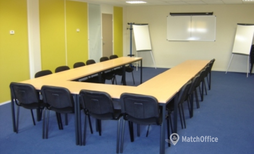 30 m² Business park in Loches, 1 rue Eugène Viollet le duc (37600) - 3 | MatchOffice