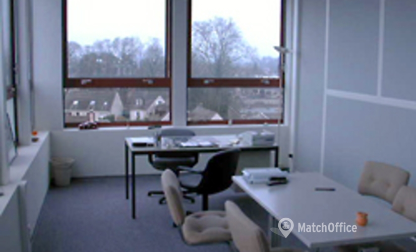 3000 m² Serviced office property for rent in Le Plessis Belleville, 5 (60330) - 1 | MatchOffice.com