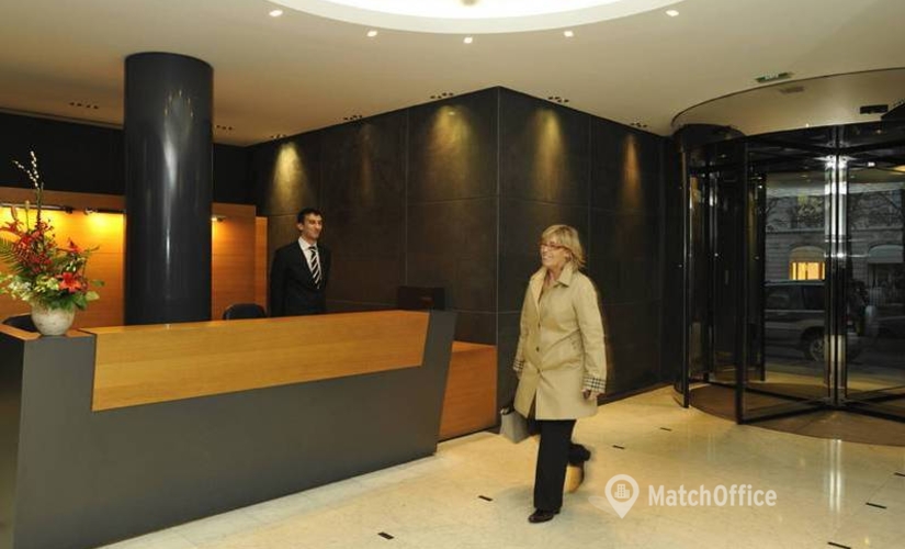 36 m² Business space property up for rent in Paris, 42 avenue Montaigne (75008) - 3 | MatchOffice
