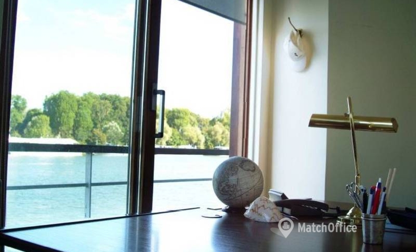 40 m² Business space in Suresnes, Le Surena (92150) - 0 | MatchOffice