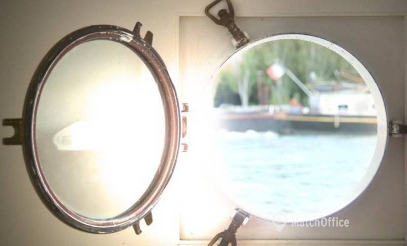 40 m² Business park property up for rent in Suresnes, Le Surena (92150) - 4 | MatchOffice.com