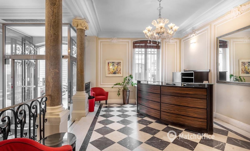 10 m² Serviced office in Paris 11, 27/29 rue Bassano (75008) - 1 | MatchOffice.com