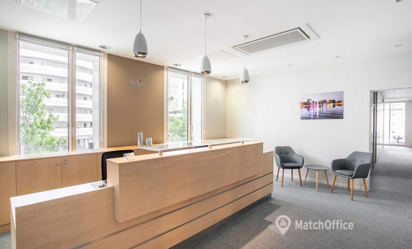 10 m² Shared workspace  in Nantes, Immeuble SKYLINE (44000) - 1 | MatchOffice.com