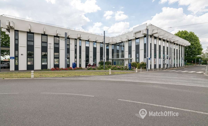Business center Parc ICADE- Immeuble Panama 45 Rue de Villeneuve 94150 Orly