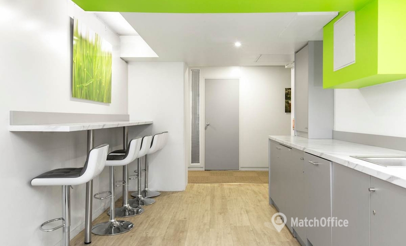 10 m² Business space in Strasbourg, 20 Place des Halles (67000) - 0 | MatchOffice.com