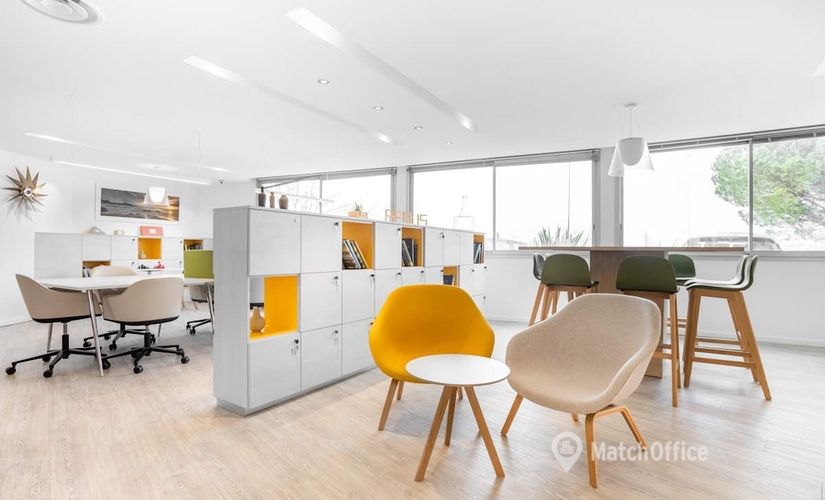 10 m² Shared workspace in Bordeaux, Bâtiment Clement Ader (33700) - 4 | MatchOffice.com