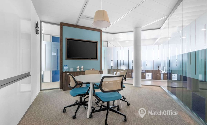 10 m² Business park in Versailless, 2-12 Parvis Colonel Arnaud Beltrame (78000) - 2 | MatchOffice.com