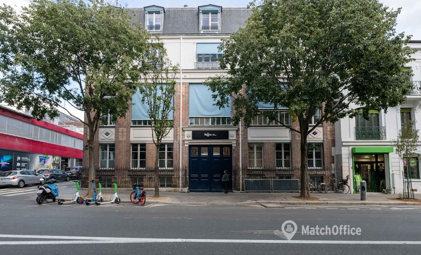 Business center 64 Avenue Parmentier 75011 Paris 11
