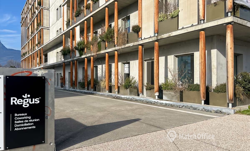 10 m² Business space in Échirolles, 10 Bis Avenue des FTPF (38130) - 0 | MatchOffice.com