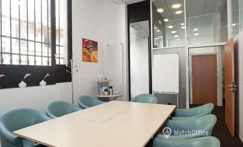 Business center 18 Rue Pasquier 75008 Paris 11
