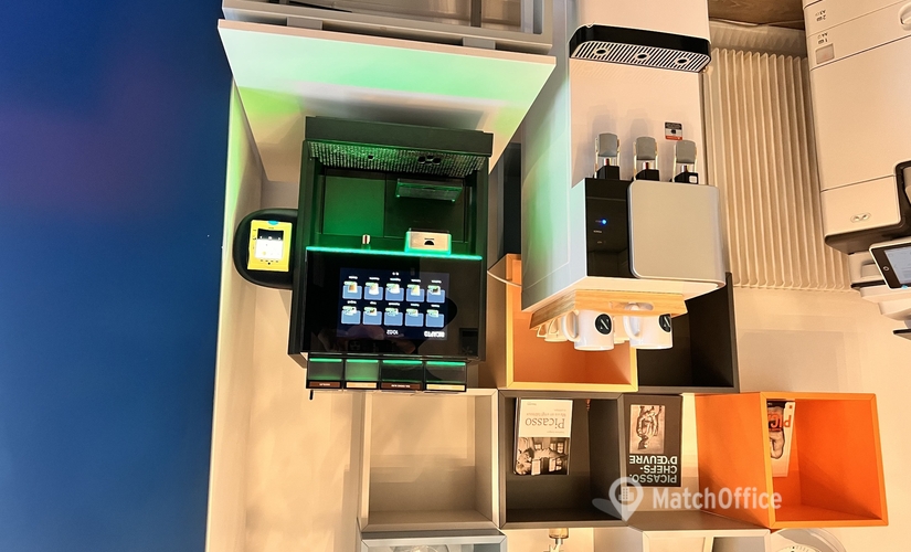 Office Avenue de l'Opéra 3 75001 Paris 1