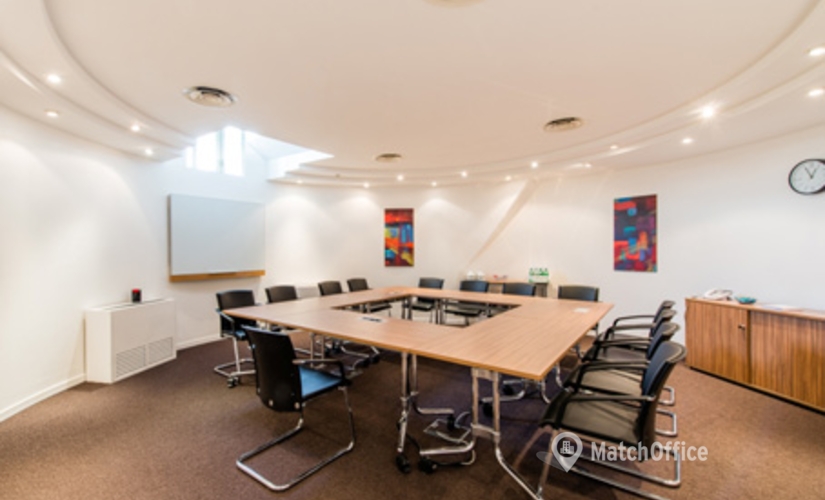 50 m² Business center place up for rent in Paris, 12/14 Rond-Point des Champs-Elysées (75008) - 4 | MatchOffice.com